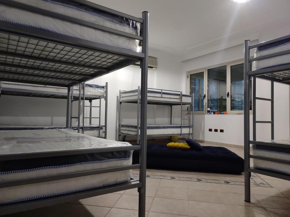 Hostel Nena Semi Τίρανα Εξωτερικό φωτογραφία