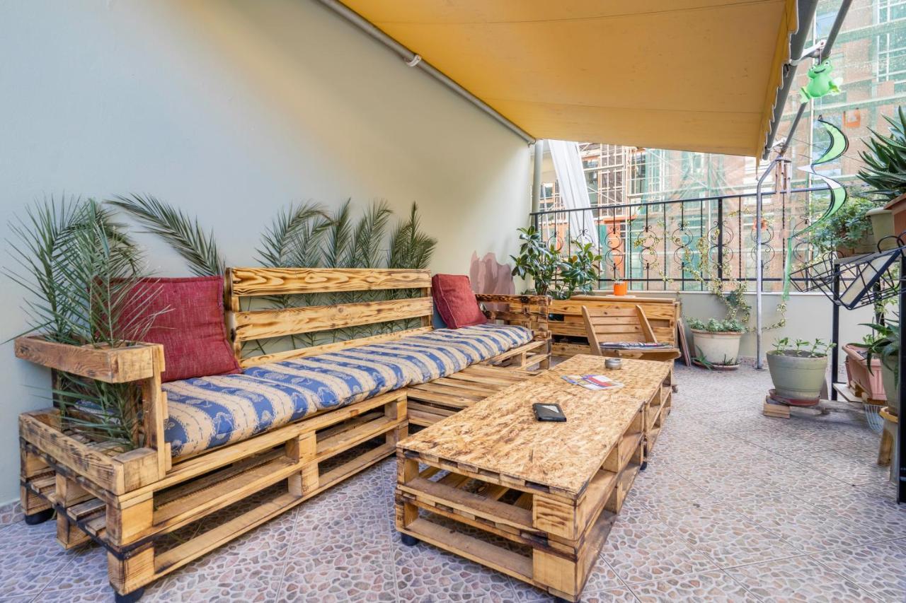 Hostel Nena Semi Τίρανα Εξωτερικό φωτογραφία